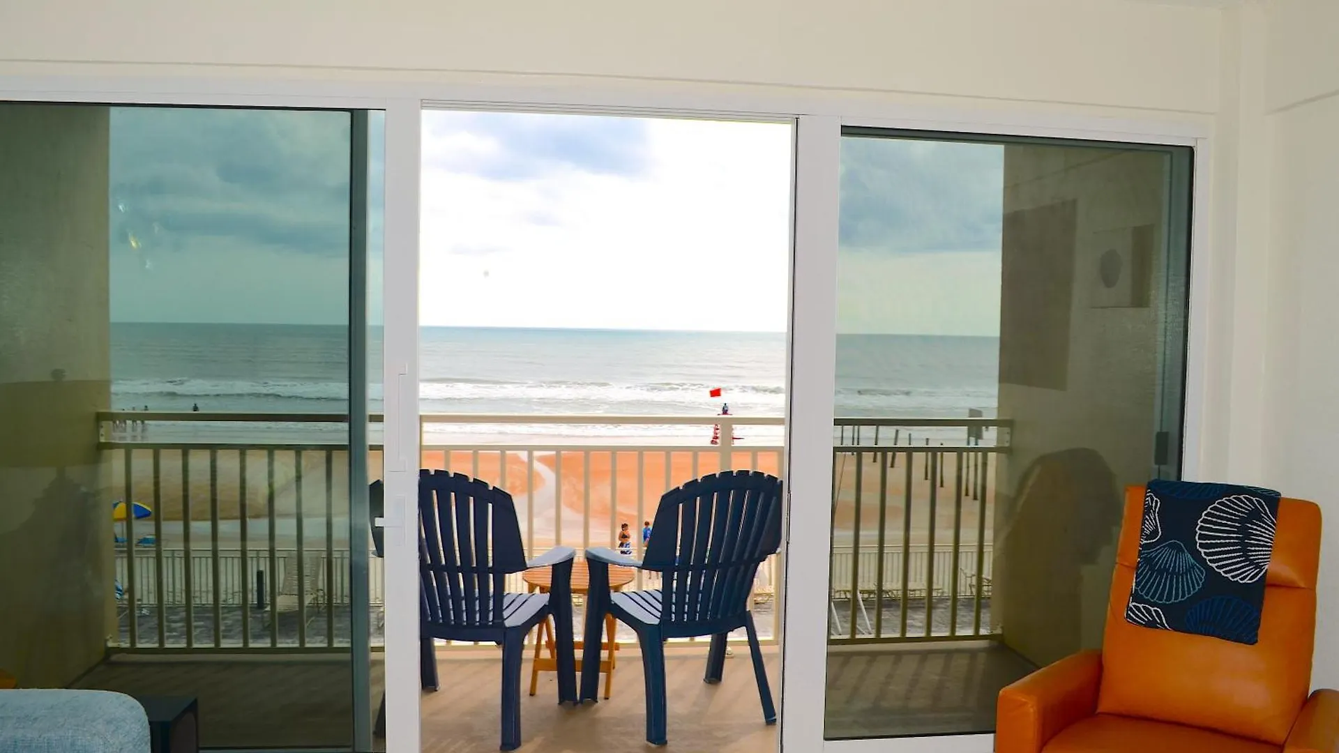 Direct Oceanfront Coastal Bliss Aparthotel Daytona Beach
